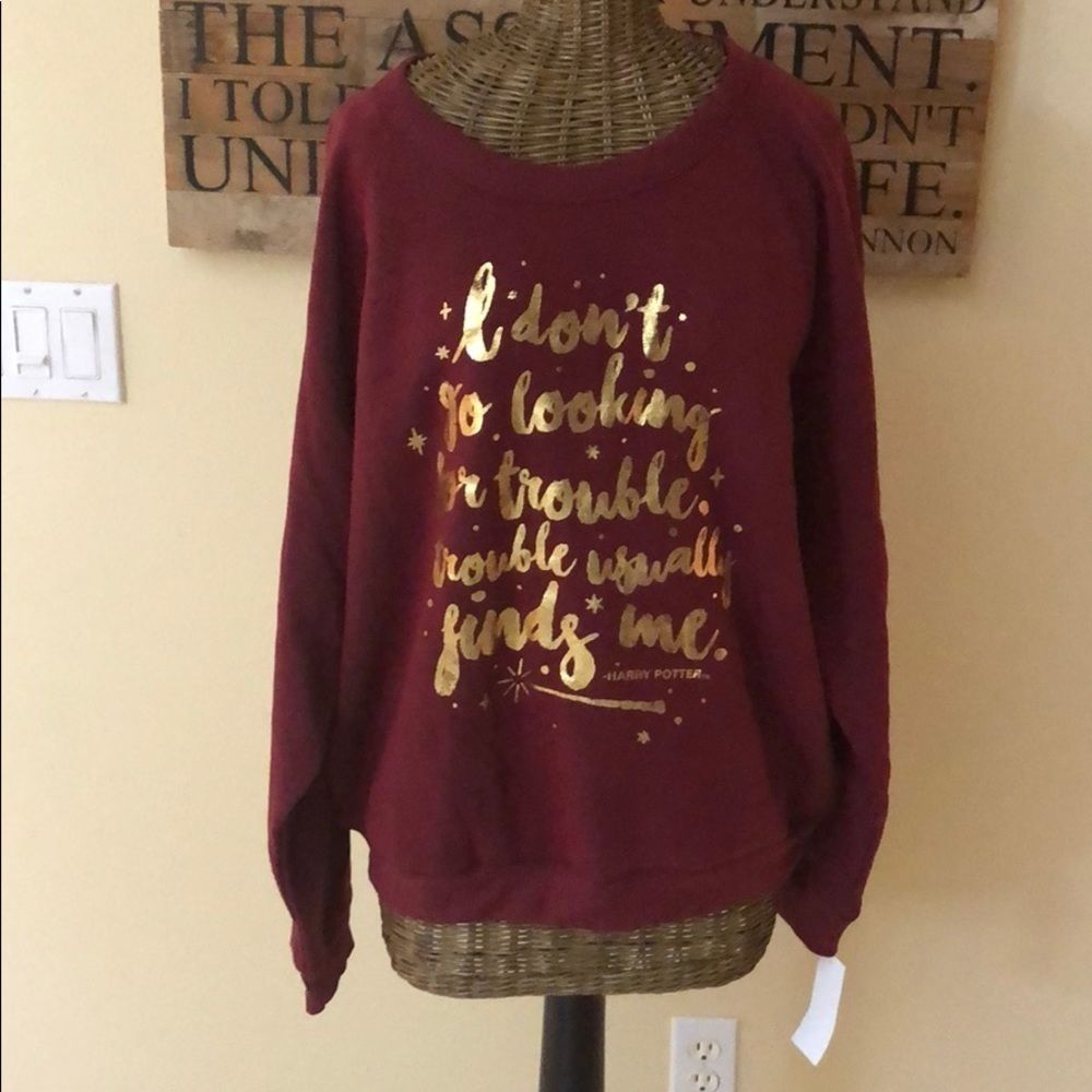 NWT Harry Potter Trouble Finds Me Sweatshirt XL - Picture 2 of 14